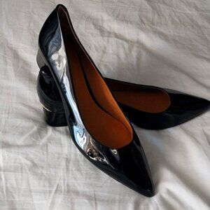 Calvin Klein Patent Leather Almond Toe Pumps , Black SZ11